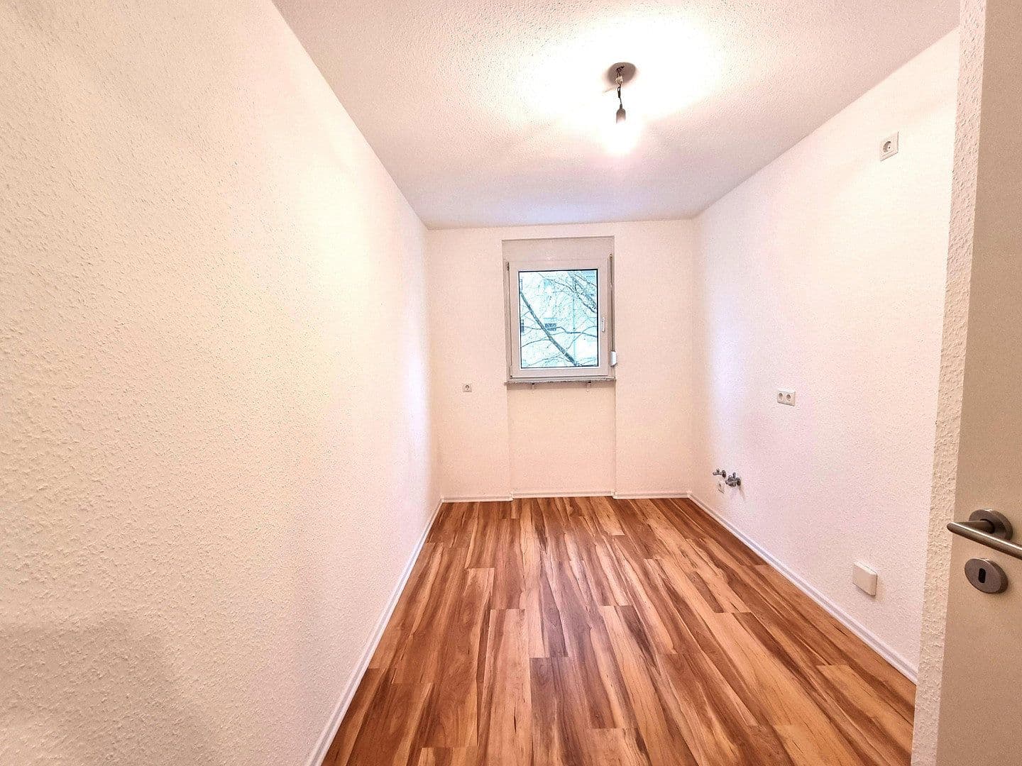 Pronájem bytu 3+1 83 m², Helga-Barth-Straße 7, Bretten, Bádensko-Württembersko Pronájem bytu 3+1 83 m², Helga-Barth-Straße 7, Bretten, Bádensko-Württembersko