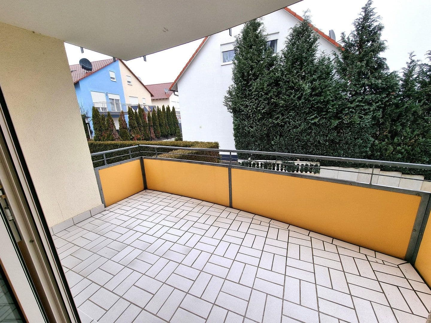 Pronájem bytu 3+1 83 m², Helga-Barth-Straße 7, Bretten, Bádensko-Württembersko Pronájem bytu 3+1 83 m², Helga-Barth-Straße 7, Bretten, Bádensko-Württembersko