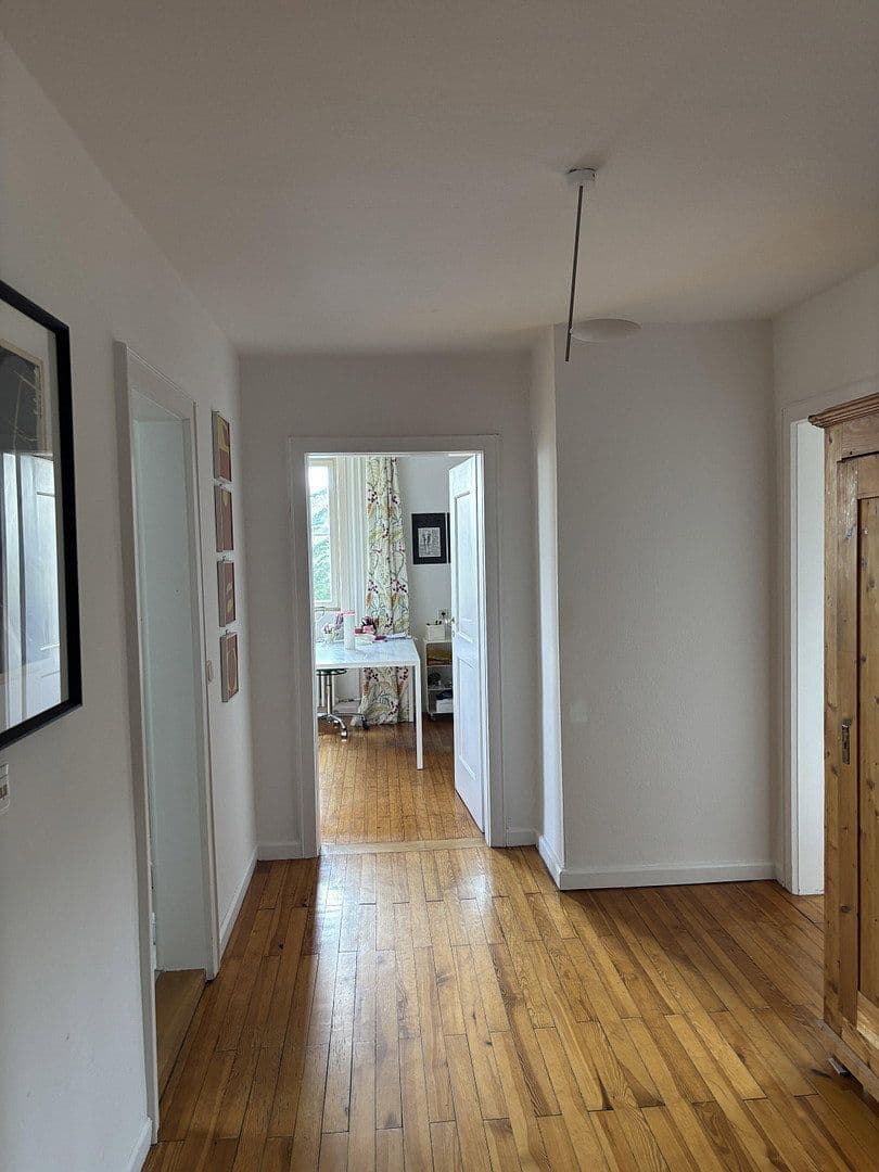 Prodej domu 312 m², pozemek 3.680 m², Westhausen, Bádensko-Württembersko Prodej domu 312 m², pozemek 3.680 m², Westhausen, Bádensko-Württembersko
