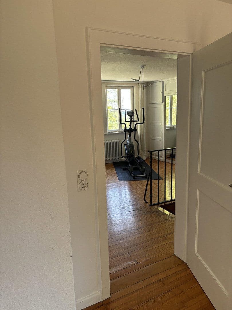 Prodej domu 312 m², pozemek 3.680 m², Westhausen, Bádensko-Württembersko Prodej domu 312 m², pozemek 3.680 m², Westhausen, Bádensko-Württembersko