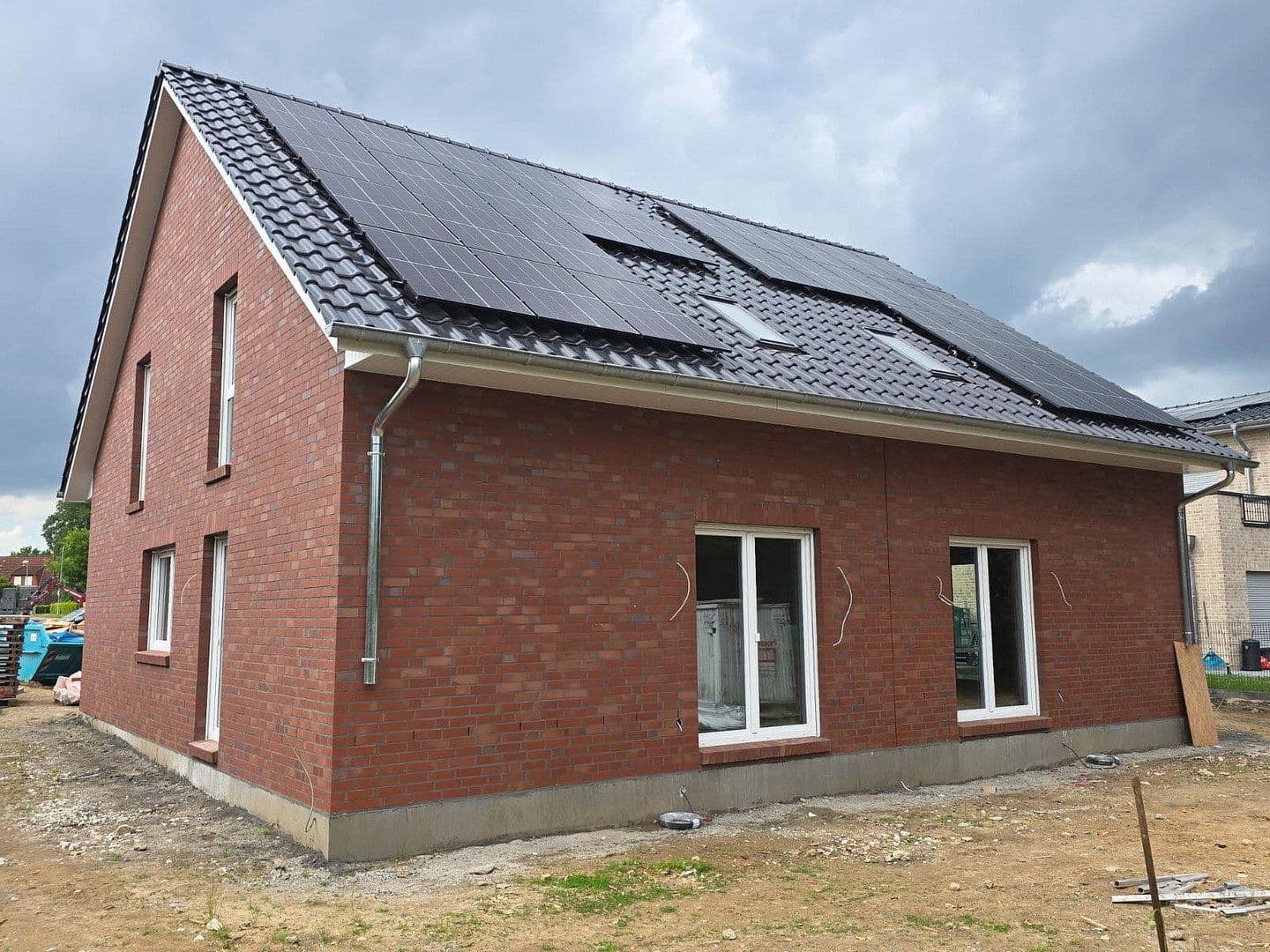 Prodej domu 114 m², pozemek 375 m², Oldendorf, Dolní Sasko Prodej domu 114 m², pozemek 375 m², Oldendorf, Dolní Sasko