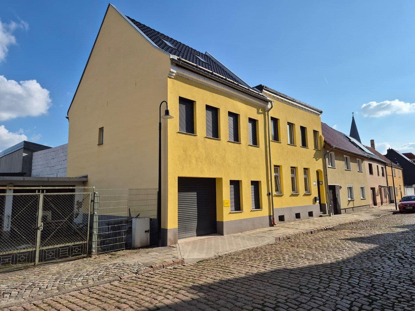 Prodej domu 300 m², pozemek 358 m², Tuchmacherstr. 16, Calbe (Saale), Sasko-Anhaltsko Prodej domu 300 m², pozemek 358 m², Tuchmacherstr. 16, Calbe (Saale), Sasko-Anhaltsko