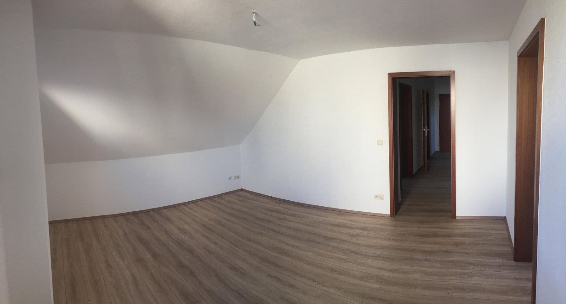 Prodej domu 382 m², pozemek 1.033 m², Kühlungsborn, Mecklenburg-Vorpommern Prodej domu 382 m², pozemek 1.033 m², Kühlungsborn, Mecklenburg-Vorpommern