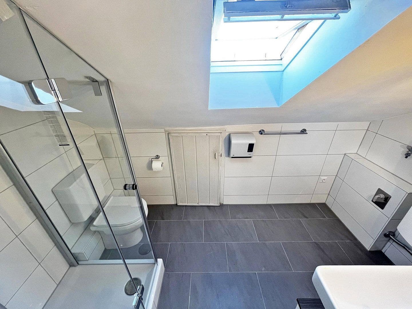 Pronájem bytu 1+kk 37 m², Ostfildern, Bádensko-Württembersko Pronájem bytu 1+kk 37 m², Ostfildern, Bádensko-Württembersko