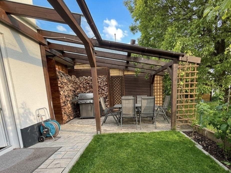 Prodej domu 164 m², pozemek 156 m², Steinen, Bádensko-Württembersko Prodej domu 164 m², pozemek 156 m², Steinen, Bádensko-Württembersko
