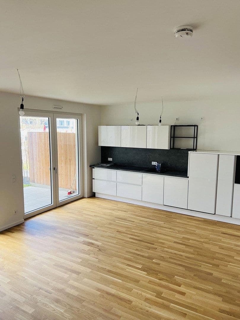Pronájem bytu 3+1 81 m², Truchseßstraße 36, Bonn, Severní Porýní-Vestfálsko Pronájem bytu 3+1 81 m², Truchseßstraße 36, Bonn, Severní Porýní-Vestfálsko