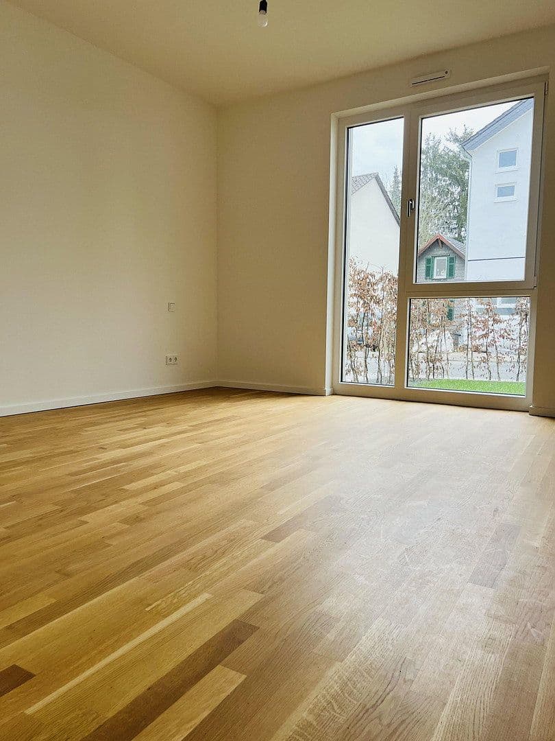 Pronájem bytu 3+1 81 m², Truchseßstraße 36, Bonn, Severní Porýní-Vestfálsko Pronájem bytu 3+1 81 m², Truchseßstraße 36, Bonn, Severní Porýní-Vestfálsko