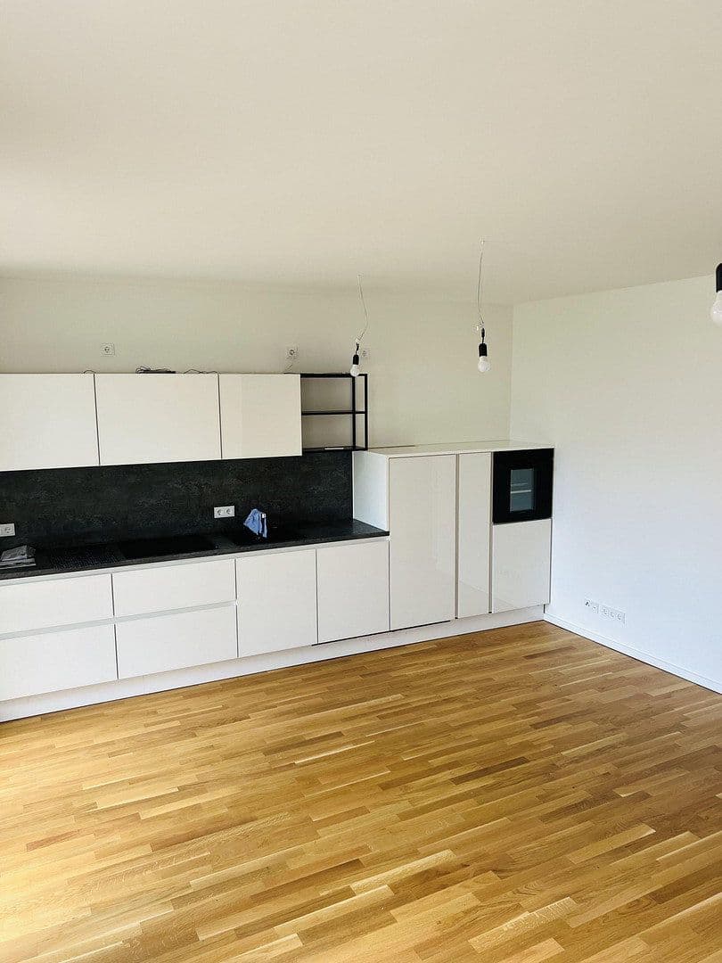 Pronájem bytu 3+1 81 m², Truchseßstraße 36, Bonn, Severní Porýní-Vestfálsko Pronájem bytu 3+1 81 m², Truchseßstraße 36, Bonn, Severní Porýní-Vestfálsko
