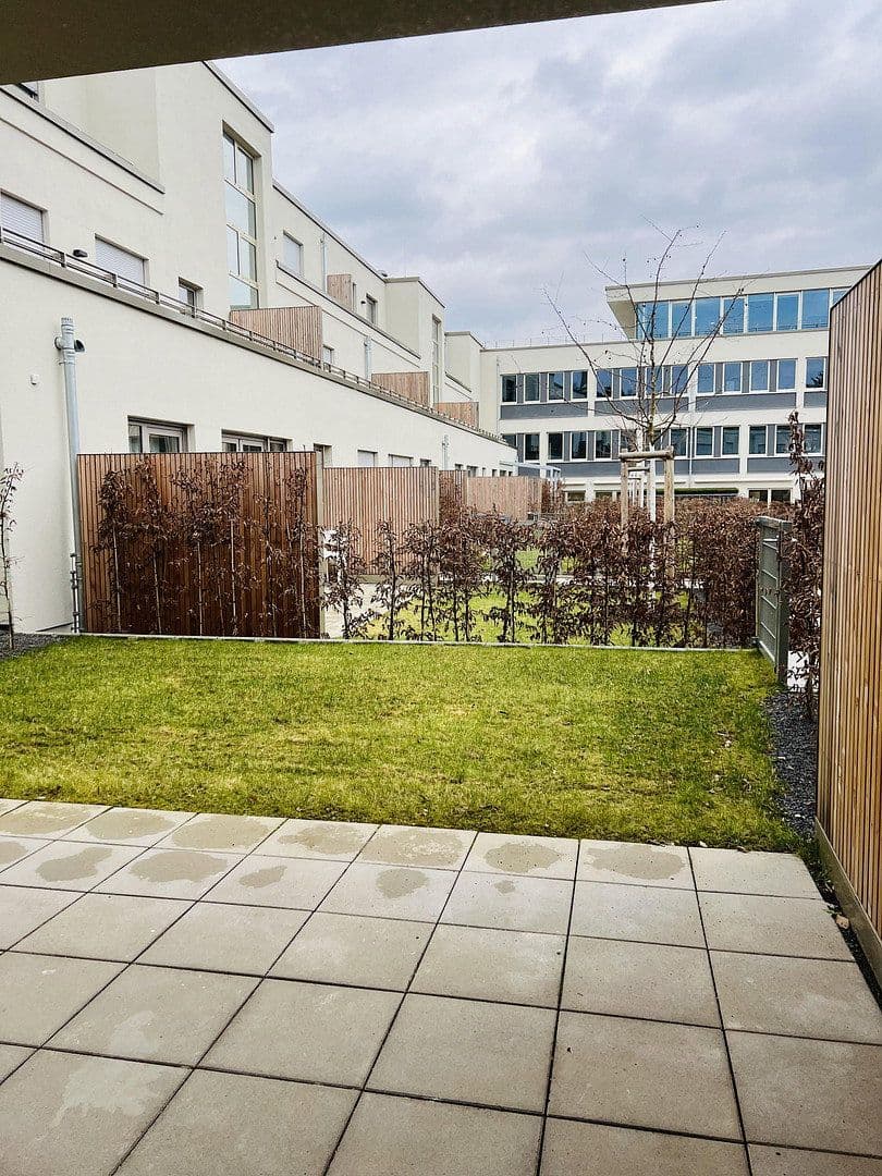 Pronájem bytu 3+1 81 m², Truchseßstraße 36, Bonn, Severní Porýní-Vestfálsko Pronájem bytu 3+1 81 m², Truchseßstraße 36, Bonn, Severní Porýní-Vestfálsko
