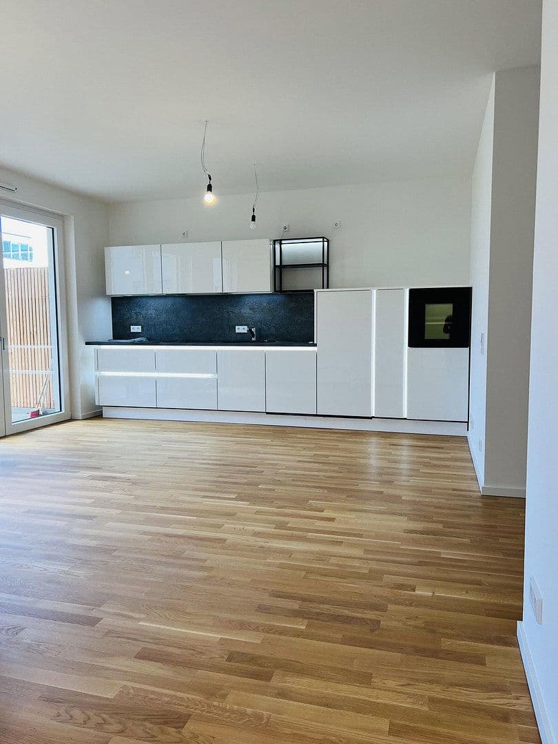 Pronájem bytu 3+1 81 m², Truchseßstraße 36, Bonn, Severní Porýní-Vestfálsko Pronájem bytu 3+1 81 m², Truchseßstraße 36, Bonn, Severní Porýní-Vestfálsko