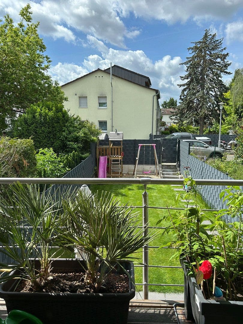 Prodej domu 125 m², pozemek 171 m², Mannheim, Bádensko-Württembersko Prodej domu 125 m², pozemek 171 m², Mannheim, Bádensko-Württembersko
