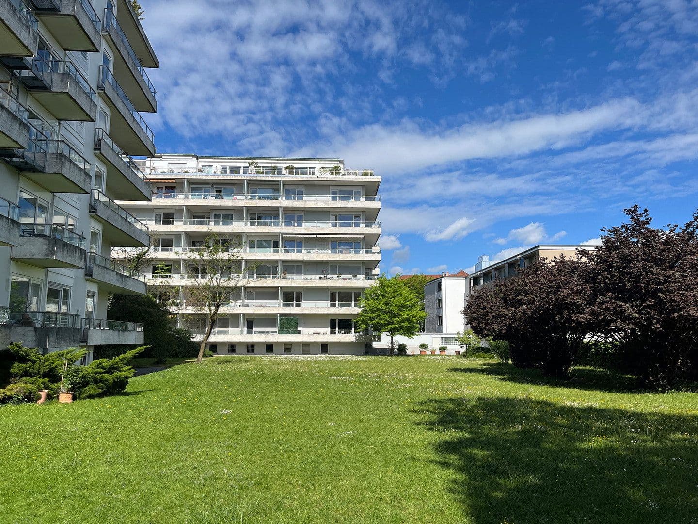 Pronájem bytu 3+1 100 m², Artur-Kutscher-Platz 1, München, Bavorsko Pronájem bytu 3+1 100 m², Artur-Kutscher-Platz 1, München, Bavorsko