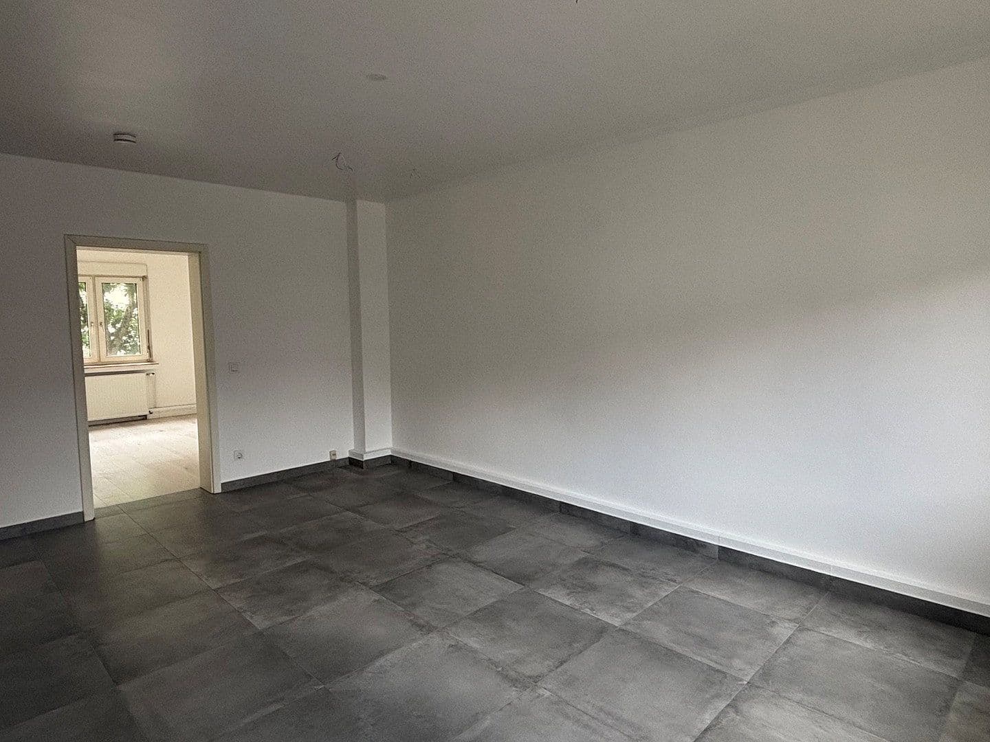 Pronájem bytu 3+1 60 m², Leibnizstraße 40, Mönchengladbach, Severní Porýní-Vestfálsko Pronájem bytu 3+1 60 m², Leibnizstraße 40, Mönchengladbach, Severní Porýní-Vestfálsko