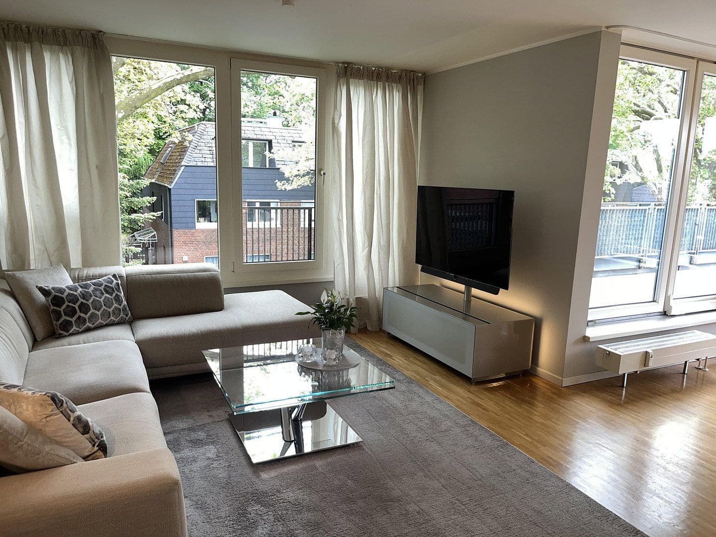 Prodej bytu 4+1 122 m², Hamburg, Hamburg Prodej bytu 4+1 122 m², Hamburg, Hamburg
