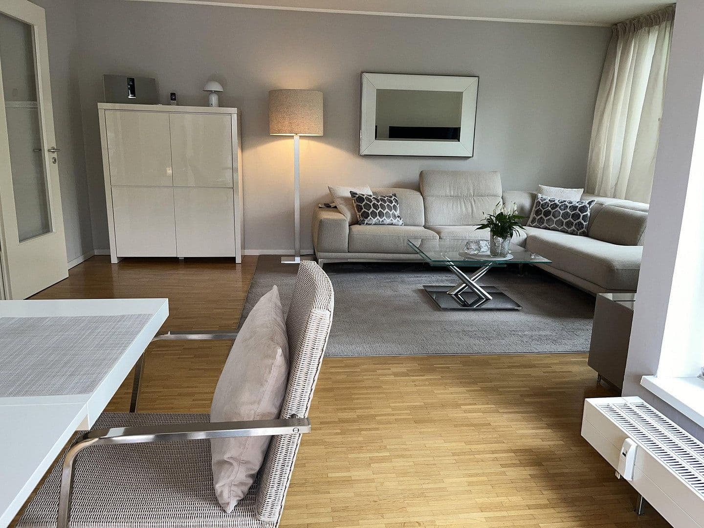 Prodej bytu 4+1 122 m², Hamburg, Hamburg Prodej bytu 4+1 122 m², Hamburg, Hamburg