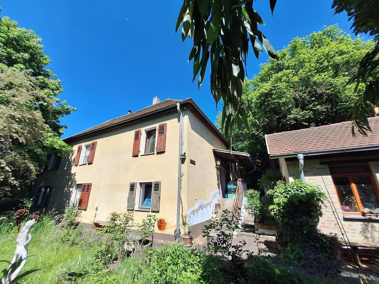 Prodej domu 151 m², pozemek 1.137 m², Amberg, Bavorsko Prodej domu 151 m², pozemek 1.137 m², Amberg, Bavorsko
