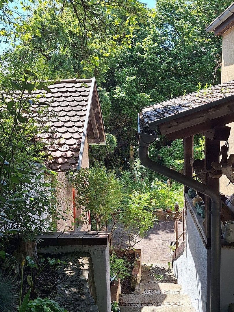 Prodej domu 151 m², pozemek 1.137 m², Amberg, Bavorsko Prodej domu 151 m², pozemek 1.137 m², Amberg, Bavorsko