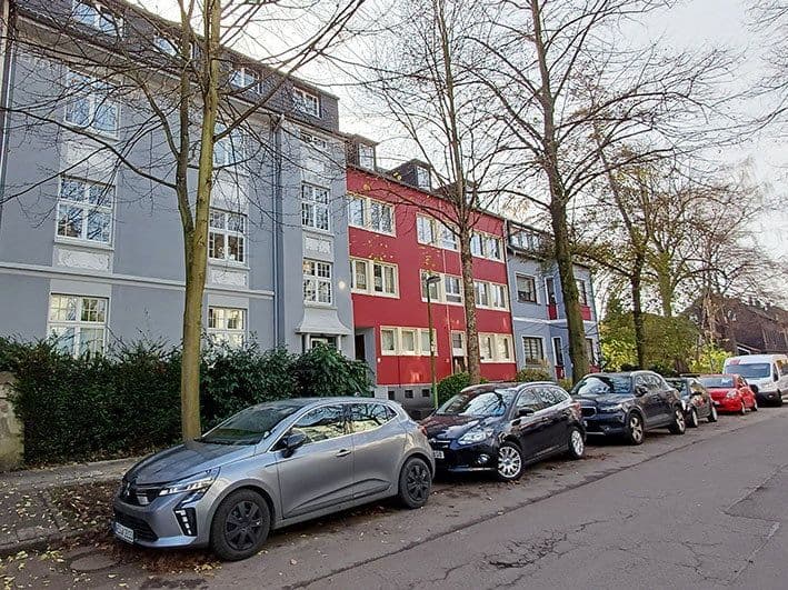 Prodej bytu 4+kk 145 m², Essen, Severní Porýní-Vestfálsko Prodej bytu 4+kk 145 m², Essen, Severní Porýní-Vestfálsko