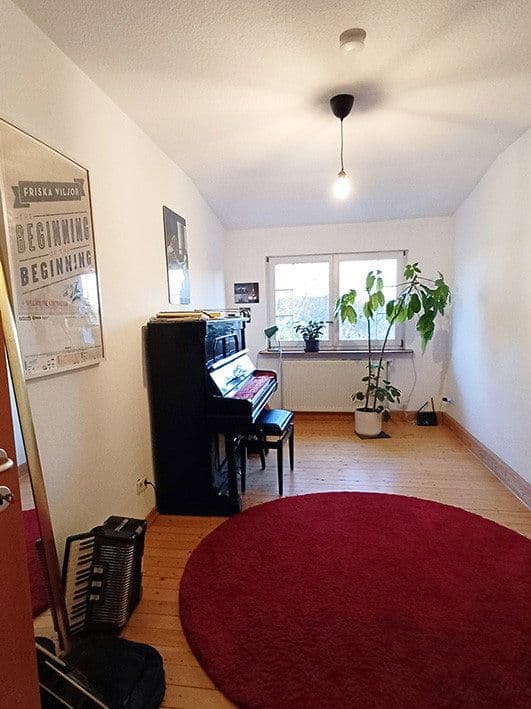 Prodej bytu 4+kk 145 m², Essen, Severní Porýní-Vestfálsko Prodej bytu 4+kk 145 m², Essen, Severní Porýní-Vestfálsko