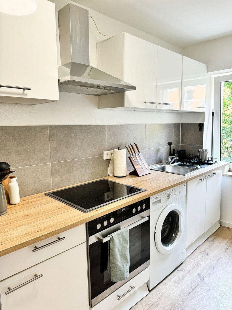 Pronájem bytu 1+1 35 m², Helmstr. 15, Nürnberg, Bavorsko Pronájem bytu 1+1 35 m², Helmstr. 15, Nürnberg, Bavorsko