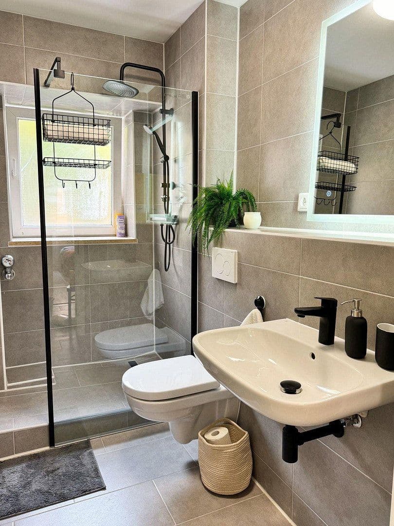 Pronájem bytu 1+1 35 m², Helmstr. 15, Nürnberg, Bavorsko Pronájem bytu 1+1 35 m², Helmstr. 15, Nürnberg, Bavorsko