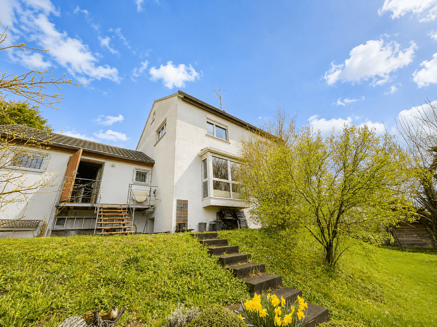 Prodej domu 112 m², pozemek 562 m², Nürtingen, Bádensko-Württembersko Prodej domu 112 m², pozemek 562 m², Nürtingen, Bádensko-Württembersko