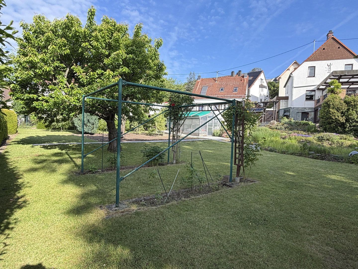 Prodej domu 117 m², pozemek 1.074 m², Schloßstraße 25, Hofheim am Taunus, Hessen Prodej domu 117 m², pozemek 1.074 m², Schloßstraße 25, Hofheim am Taunus, Hessen