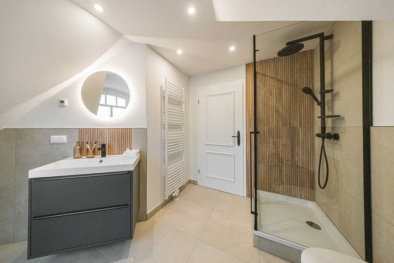 Prodej bytu 3+1 84 m², Leipzig, Sasko Prodej bytu 3+1 84 m², Leipzig, Sasko