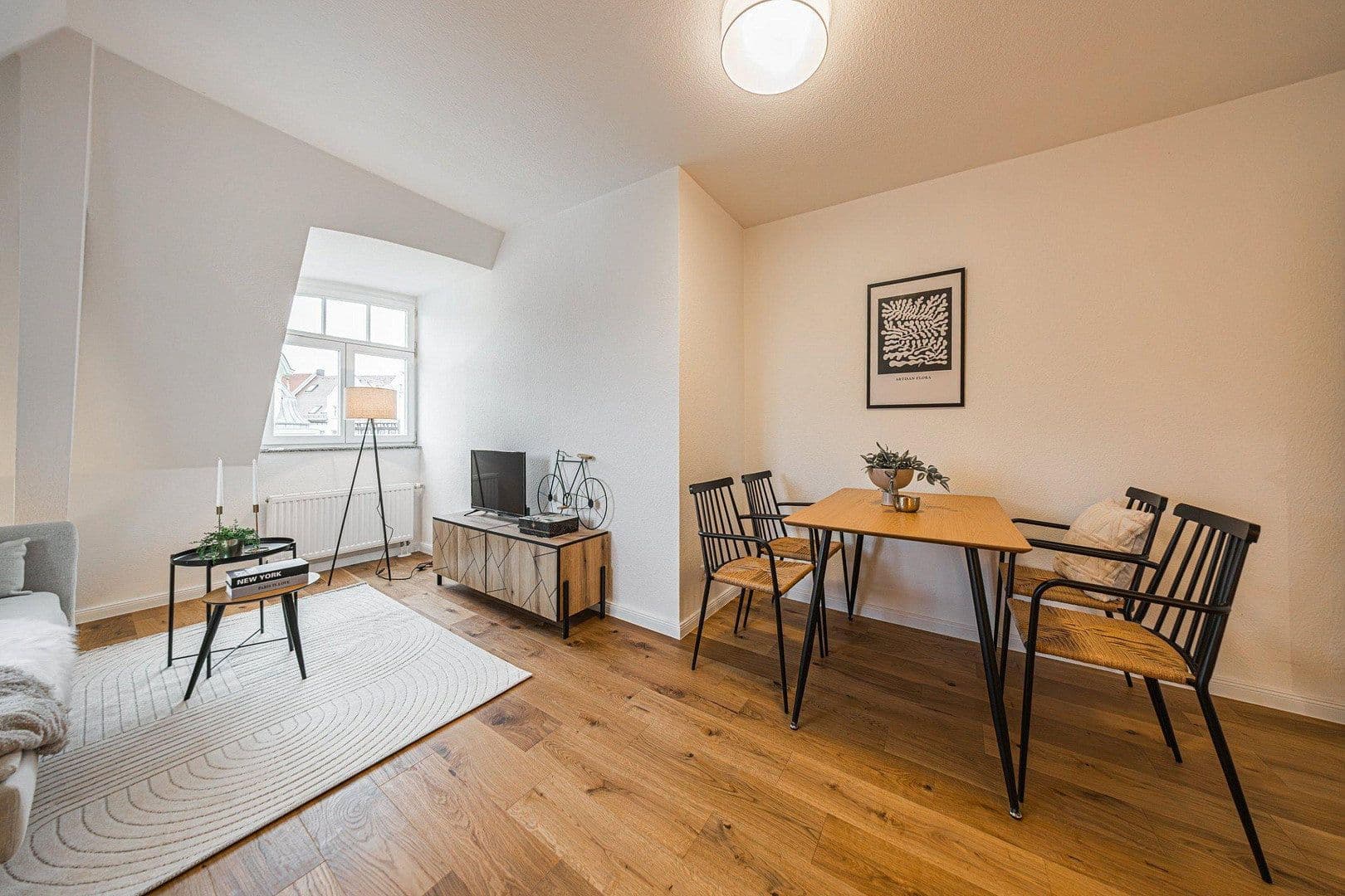 Prodej bytu 3+1 84 m², Leipzig, Sasko Prodej bytu 3+1 84 m², Leipzig, Sasko