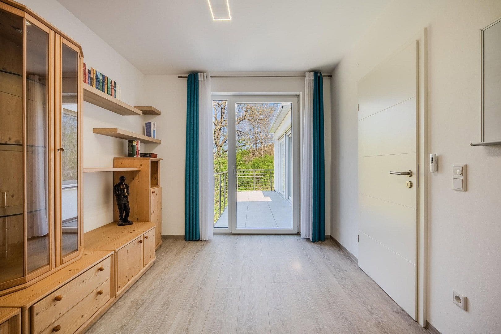 Prodej domu 187 m², pozemek 541 m², Zirndorf, Bavorsko Prodej domu 187 m², pozemek 541 m², Zirndorf, Bavorsko