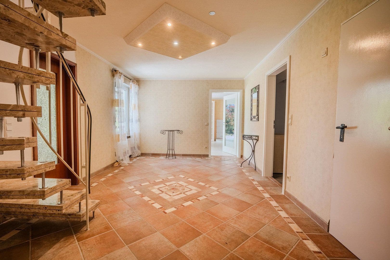 Prodej domu 187 m², pozemek 541 m², Zirndorf, Bavorsko Prodej domu 187 m², pozemek 541 m², Zirndorf, Bavorsko