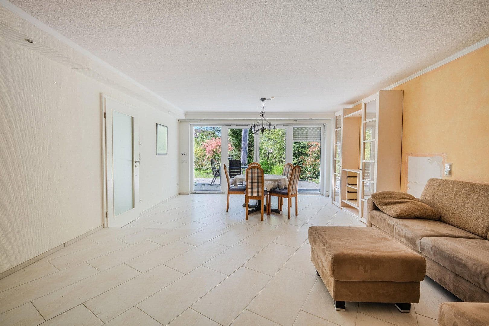 Prodej domu 187 m², pozemek 541 m², Zirndorf, Bavorsko Prodej domu 187 m², pozemek 541 m², Zirndorf, Bavorsko