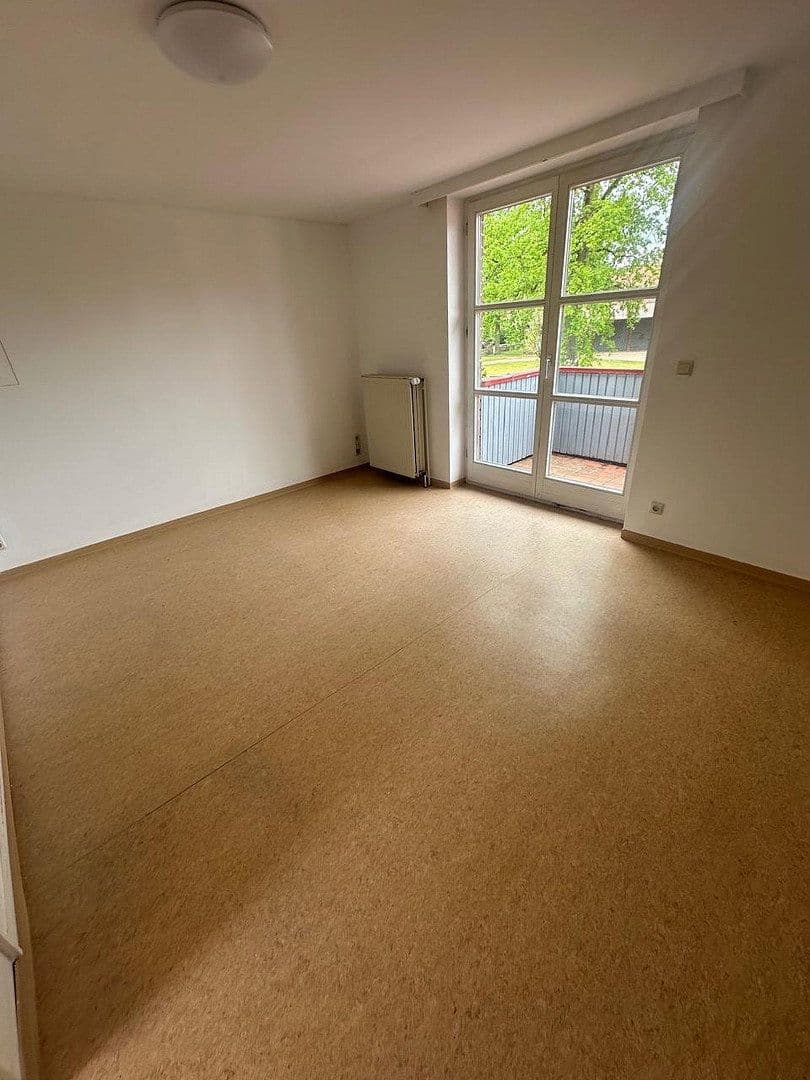 Pronájem bytu 22 m², Hauptstr.27, Wienhausen, Dolní Sasko Pronájem bytu 22 m², Hauptstr.27, Wienhausen, Dolní Sasko