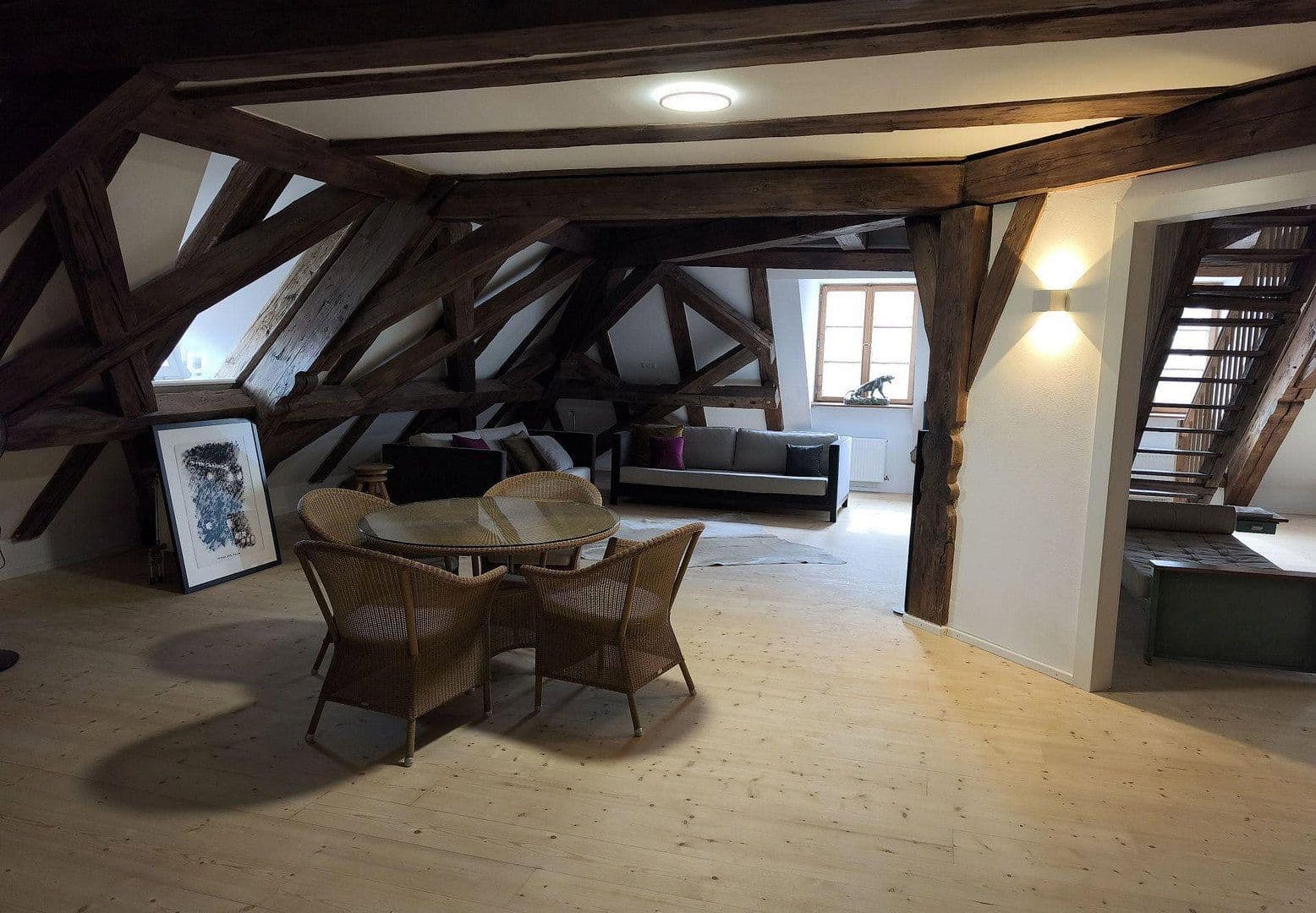 Prodej bytu 5+1 260 m², Weyhern 5, Eggenhofen, Bavorsko Prodej bytu 5+1 260 m², Weyhern 5, Eggenhofen, Bavorsko
