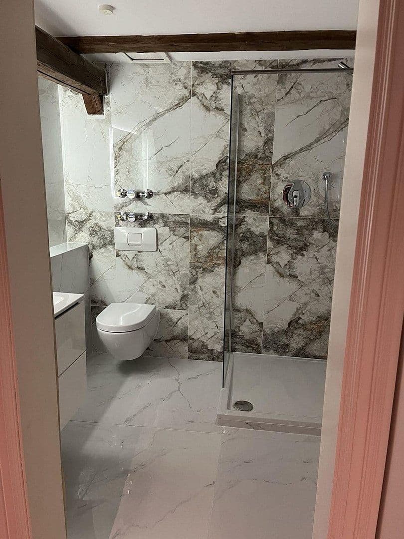 Prodej bytu 5+1 260 m², Weyhern 5, Eggenhofen, Bavorsko Prodej bytu 5+1 260 m², Weyhern 5, Eggenhofen, Bavorsko