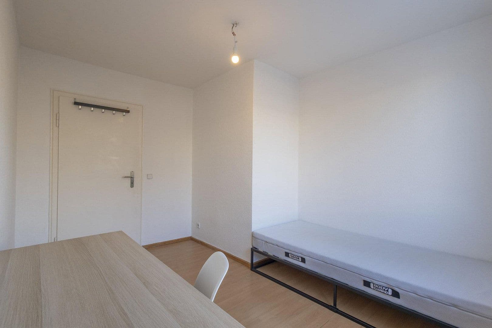 Prodej bytu 3+1 66 m², Wolfenbütteler Straße 46, Hannover, Dolní Sasko Prodej bytu 3+1 66 m², Wolfenbütteler Straße 46, Hannover, Dolní Sasko