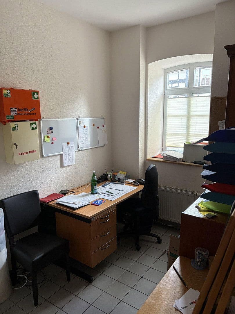 Pronájem nebytového prostoru 139 m², Uetze, Dolní Sasko Pronájem nebytového prostoru 139 m², Uetze, Dolní Sasko