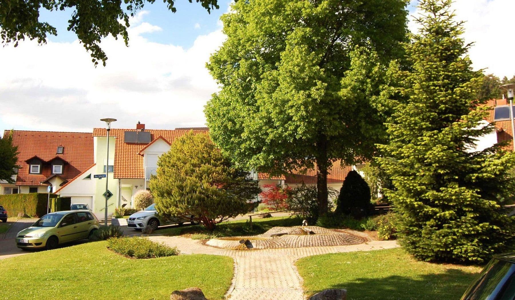 Prodej domu 116 m², pozemek 301 m², Hilzingen, Bádensko-Württembersko Prodej domu 116 m², pozemek 301 m², Hilzingen, Bádensko-Württembersko