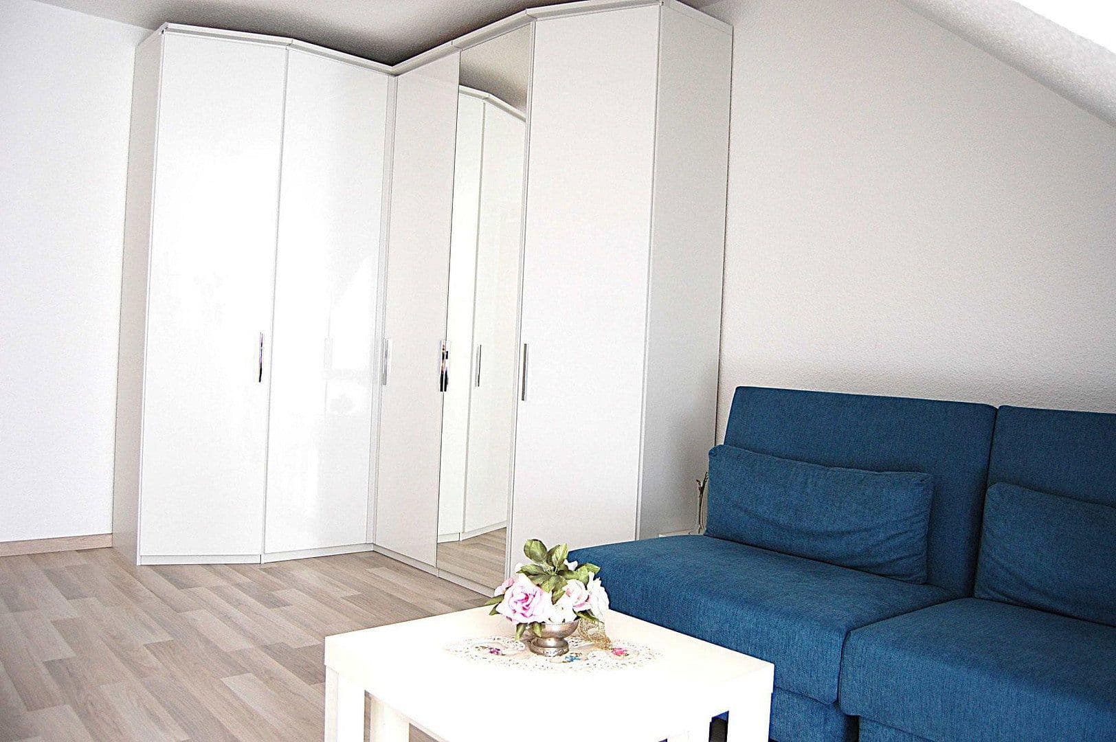 Prodej domu 116 m², pozemek 301 m², Hilzingen, Bádensko-Württembersko Prodej domu 116 m², pozemek 301 m², Hilzingen, Bádensko-Württembersko