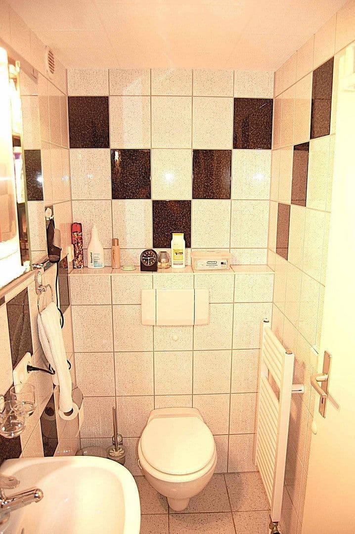 Prodej domu 116 m², pozemek 301 m², Hilzingen, Bádensko-Württembersko Prodej domu 116 m², pozemek 301 m², Hilzingen, Bádensko-Württembersko