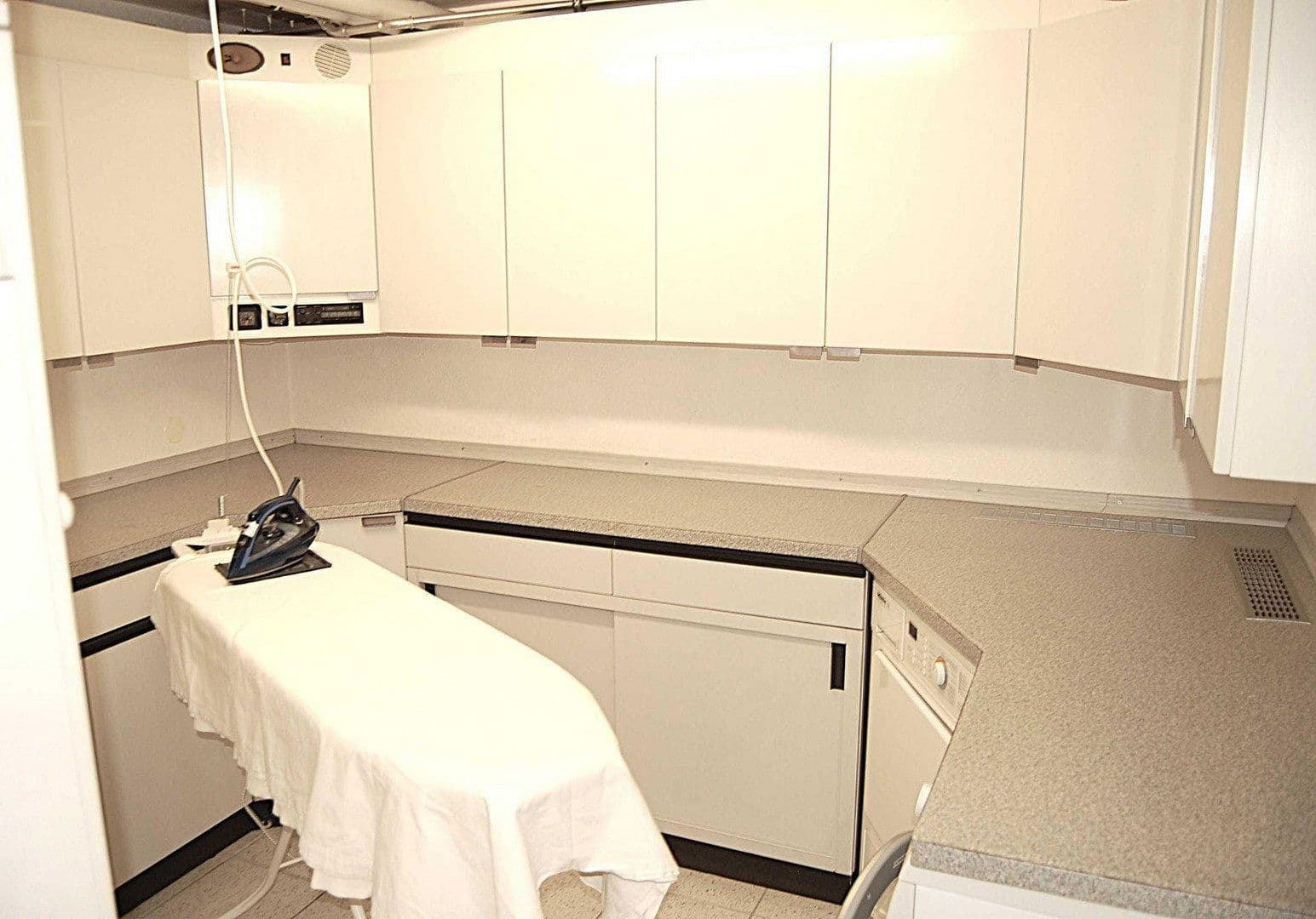 Prodej domu 116 m², pozemek 301 m², Hilzingen, Bádensko-Württembersko Prodej domu 116 m², pozemek 301 m², Hilzingen, Bádensko-Württembersko