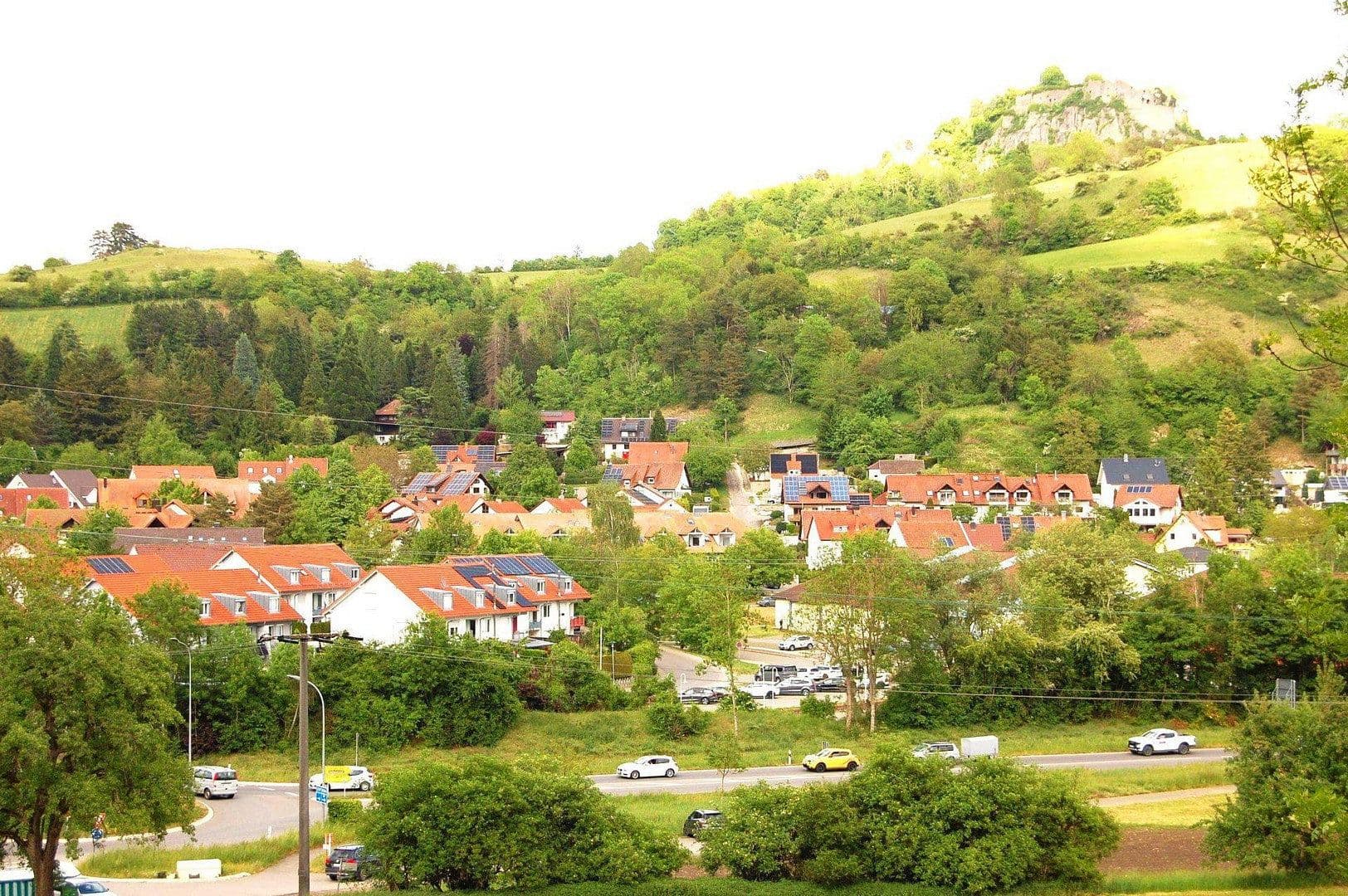 Prodej domu 116 m², pozemek 301 m², Hilzingen, Bádensko-Württembersko Prodej domu 116 m², pozemek 301 m², Hilzingen, Bádensko-Württembersko