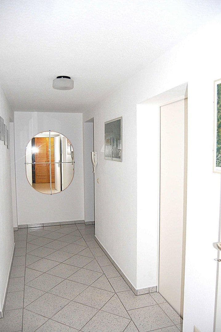 Prodej domu 116 m², pozemek 301 m², Hilzingen, Bádensko-Württembersko Prodej domu 116 m², pozemek 301 m², Hilzingen, Bádensko-Württembersko