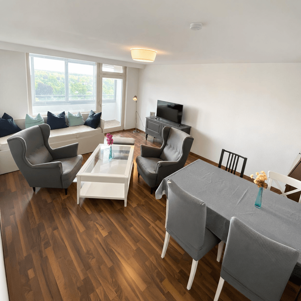 Prodej bytu 3+1 86 m², Wilhelm-Hauff-Str. 22, Augsburg, Bavorsko Prodej bytu 3+1 86 m², Wilhelm-Hauff-Str. 22, Augsburg, Bavorsko