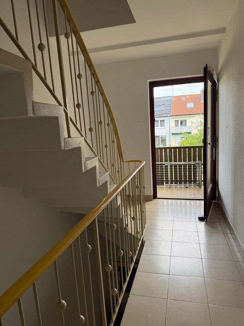 Prodej domu 217 m², pozemek 578 m², Karlsruhe, Bádensko-Württembersko Prodej domu 217 m², pozemek 578 m², Karlsruhe, Bádensko-Württembersko