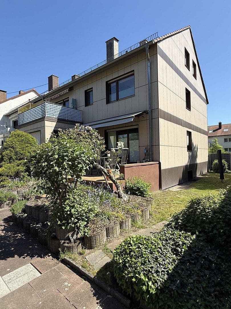 Prodej domu 217 m², pozemek 578 m², Karlsruhe, Bádensko-Württembersko Prodej domu 217 m², pozemek 578 m², Karlsruhe, Bádensko-Württembersko