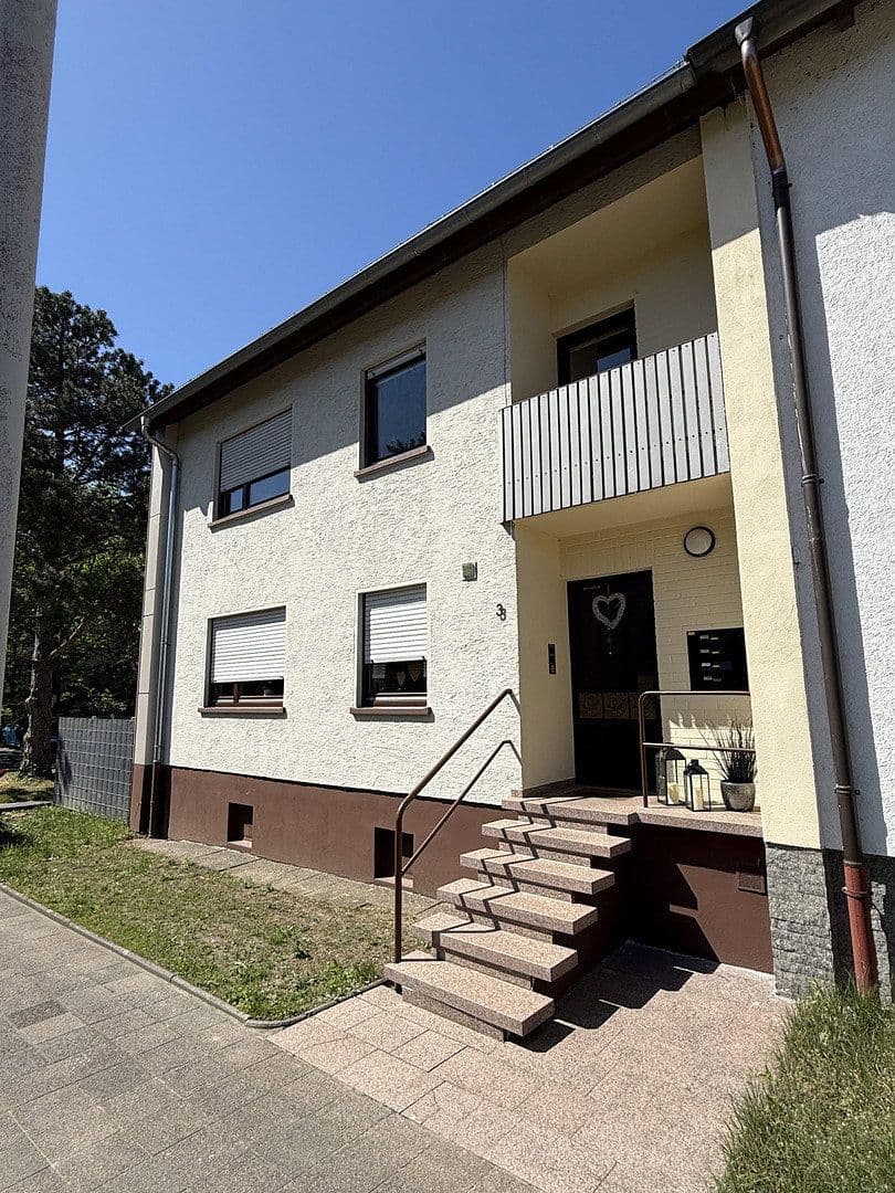 Prodej domu 217 m², pozemek 578 m², Karlsruhe, Bádensko-Württembersko Prodej domu 217 m², pozemek 578 m², Karlsruhe, Bádensko-Württembersko