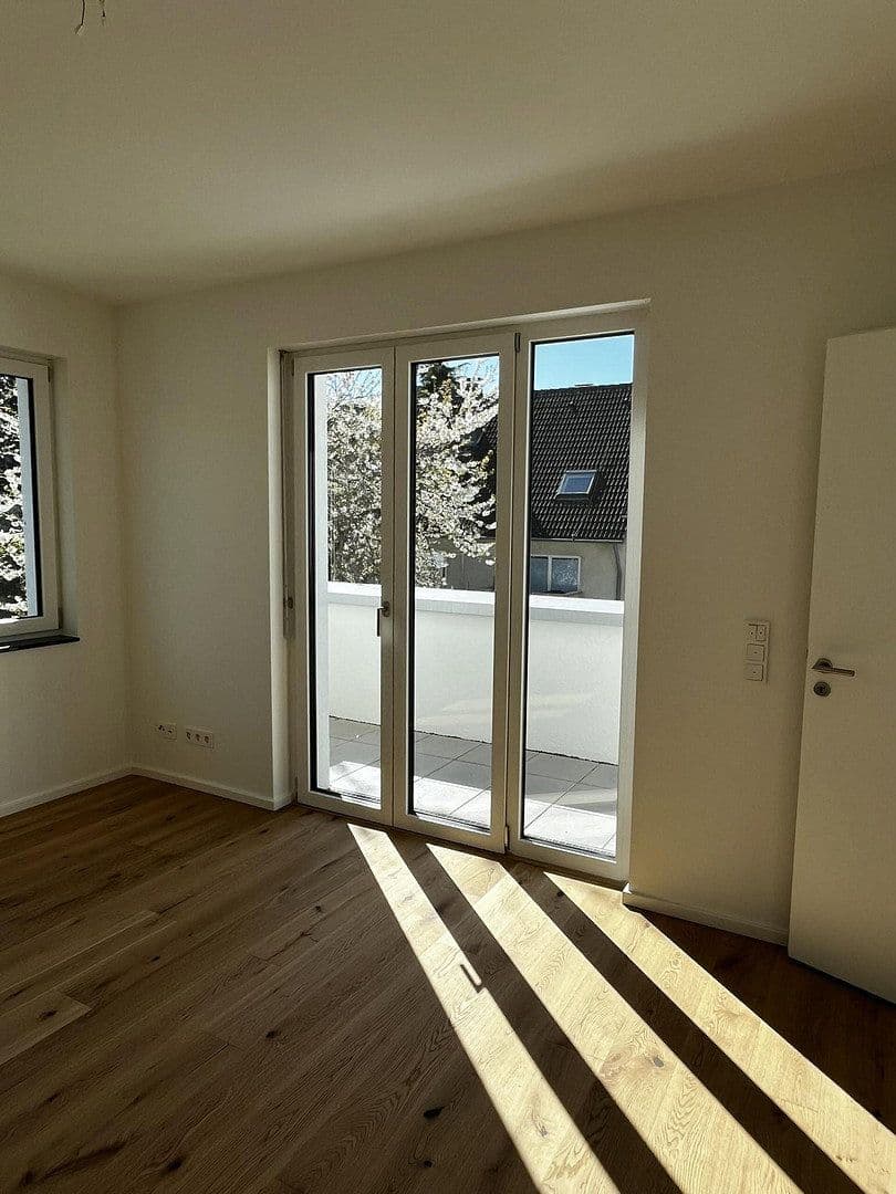 Pronájem bytu 4+1 175 m², Alte Str. 6, Frechen, Severní Porýní-Vestfálsko Pronájem bytu 4+1 175 m², Alte Str. 6, Frechen, Severní Porýní-Vestfálsko