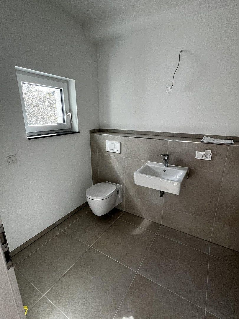 Pronájem bytu 4+1 175 m², Alte Str. 6, Frechen, Severní Porýní-Vestfálsko Pronájem bytu 4+1 175 m², Alte Str. 6, Frechen, Severní Porýní-Vestfálsko