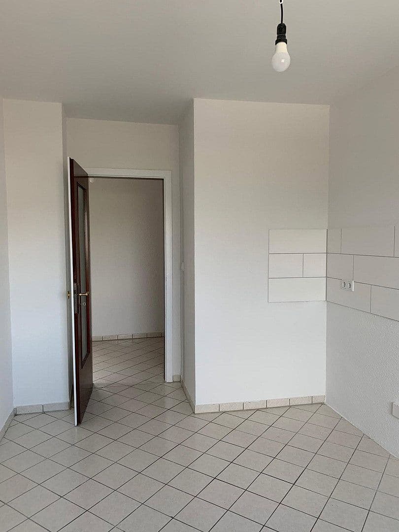 Pronájem bytu 3+1 77 m², Feldstr. 1 a, Meerbusch, Severní Porýní-Vestfálsko Pronájem bytu 3+1 77 m², Feldstr. 1 a, Meerbusch, Severní Porýní-Vestfálsko